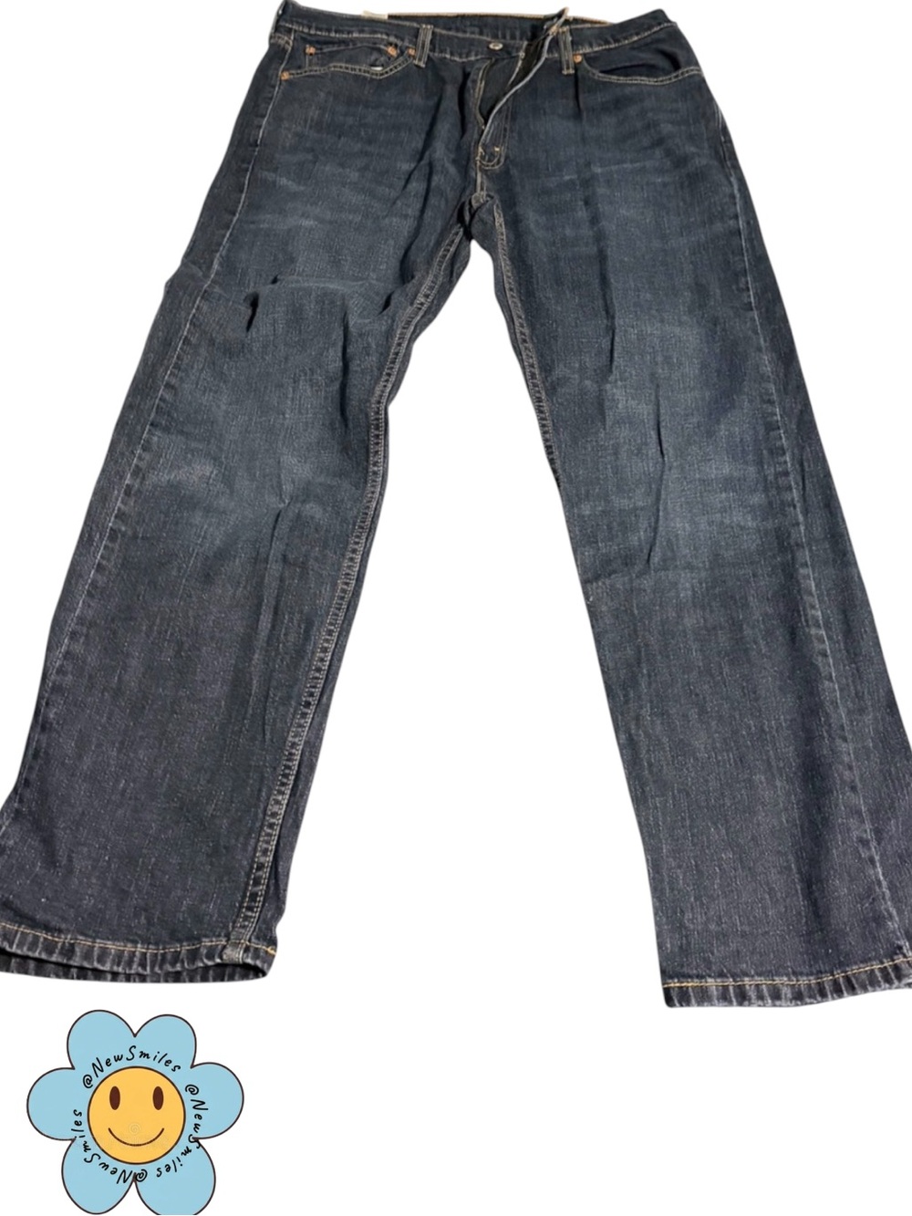 Levi's ~ Men's 505 ~ Blue Jeans ~Straight Leg ~Classic 5-Pocket Design ~ Perfect